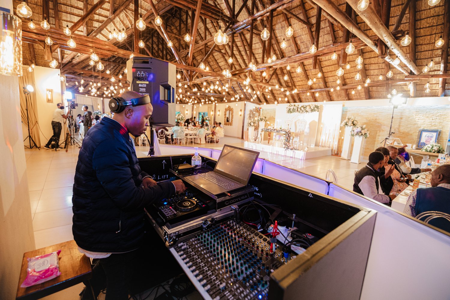 DJ Services 14 Image